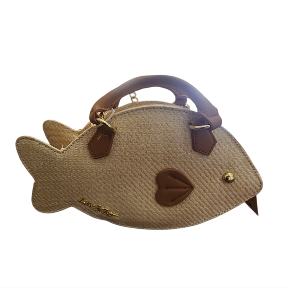 Betsey Johnson Fish-Shaped Straw Crossbody Bag in Natural Brown NWT - Picture 2 of 7